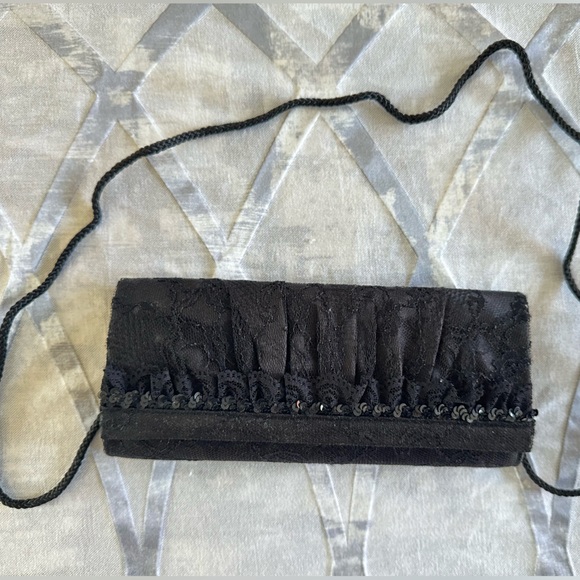 Cache Evening Clutch - Vintage Look - Picture 5 of 7